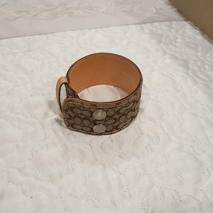 Coach snap wrist bracelet